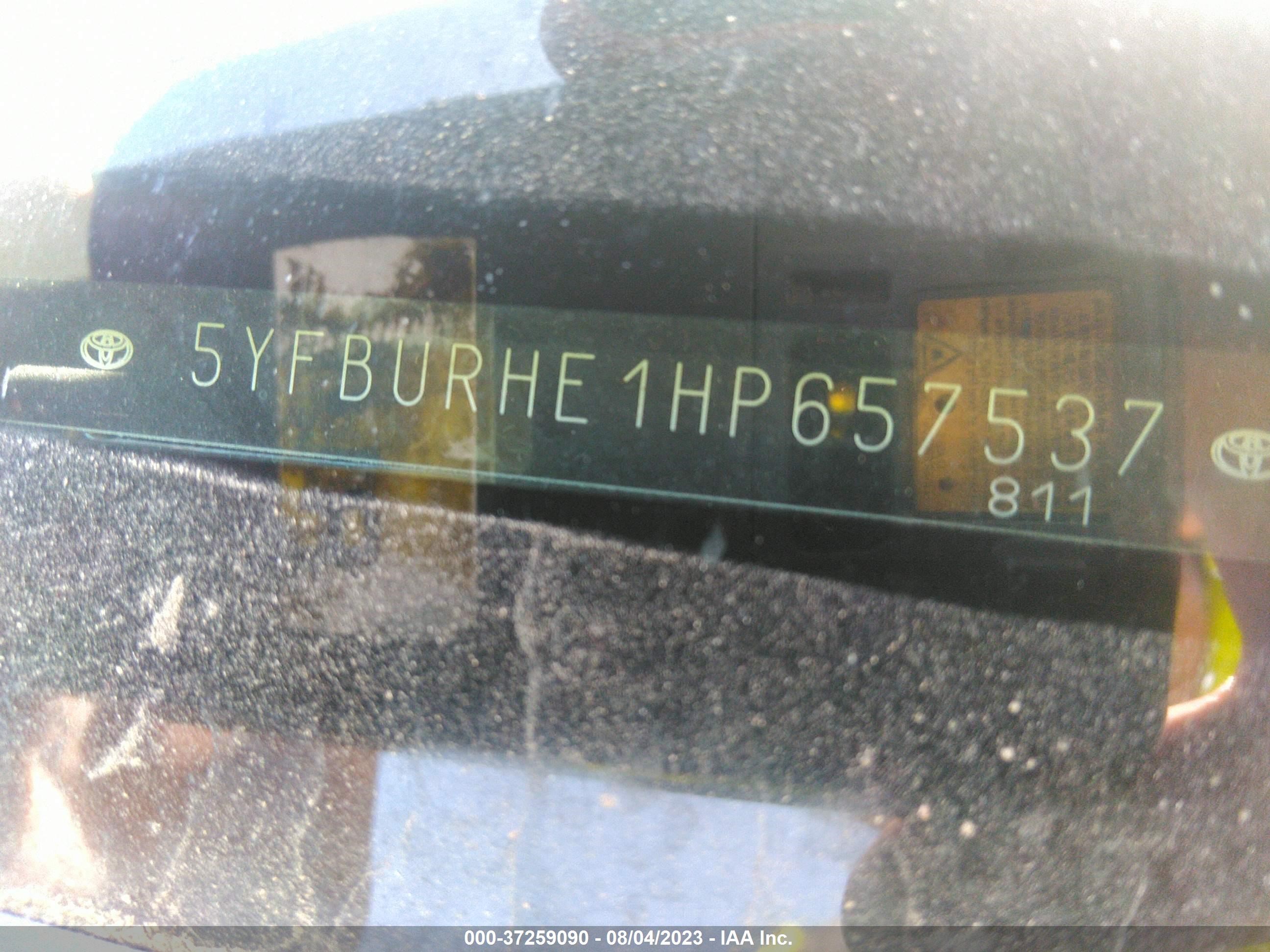 Photo 8 VIN: 5YFBURHE1HP657537 - TOYOTA COROLLA 