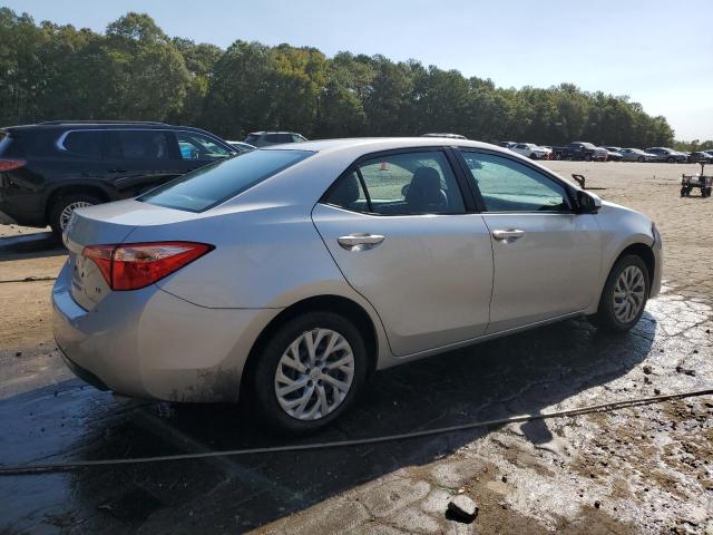 Photo 2 VIN: 5YFBURHE1HP665685 - TOYOTA COROLLA L 