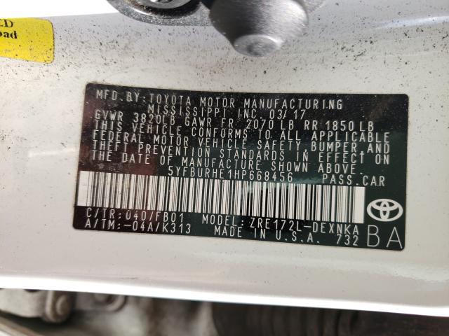 Photo 9 VIN: 5YFBURHE1HP668456 - TOYOTA COROLLA L 