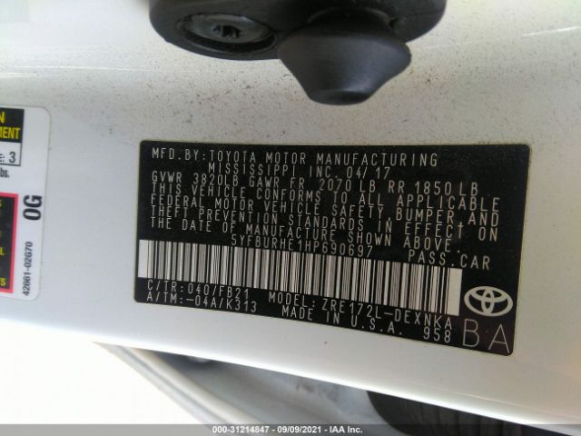 Photo 8 VIN: 5YFBURHE1HP690697 - TOYOTA COROLLA 