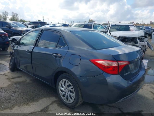 Photo 2 VIN: 5YFBURHE1JP790417 - TOYOTA COROLLA 