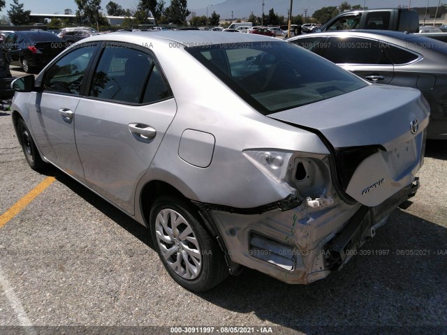 Photo 2 VIN: 5YFBURHE1JP818636 - TOYOTA COROLLA 