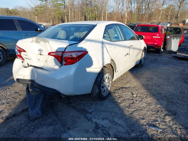 Photo 3 VIN: 5YFBURHE1JP828969 - TOYOTA COROLLA 