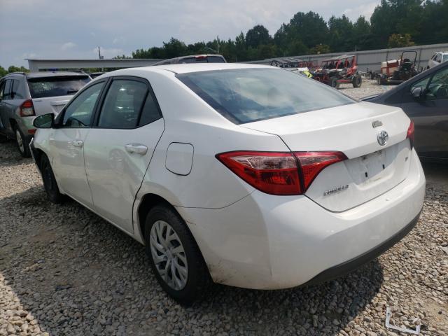 Photo 2 VIN: 5YFBURHE1JP853113 - TOYOTA COROLLA L 