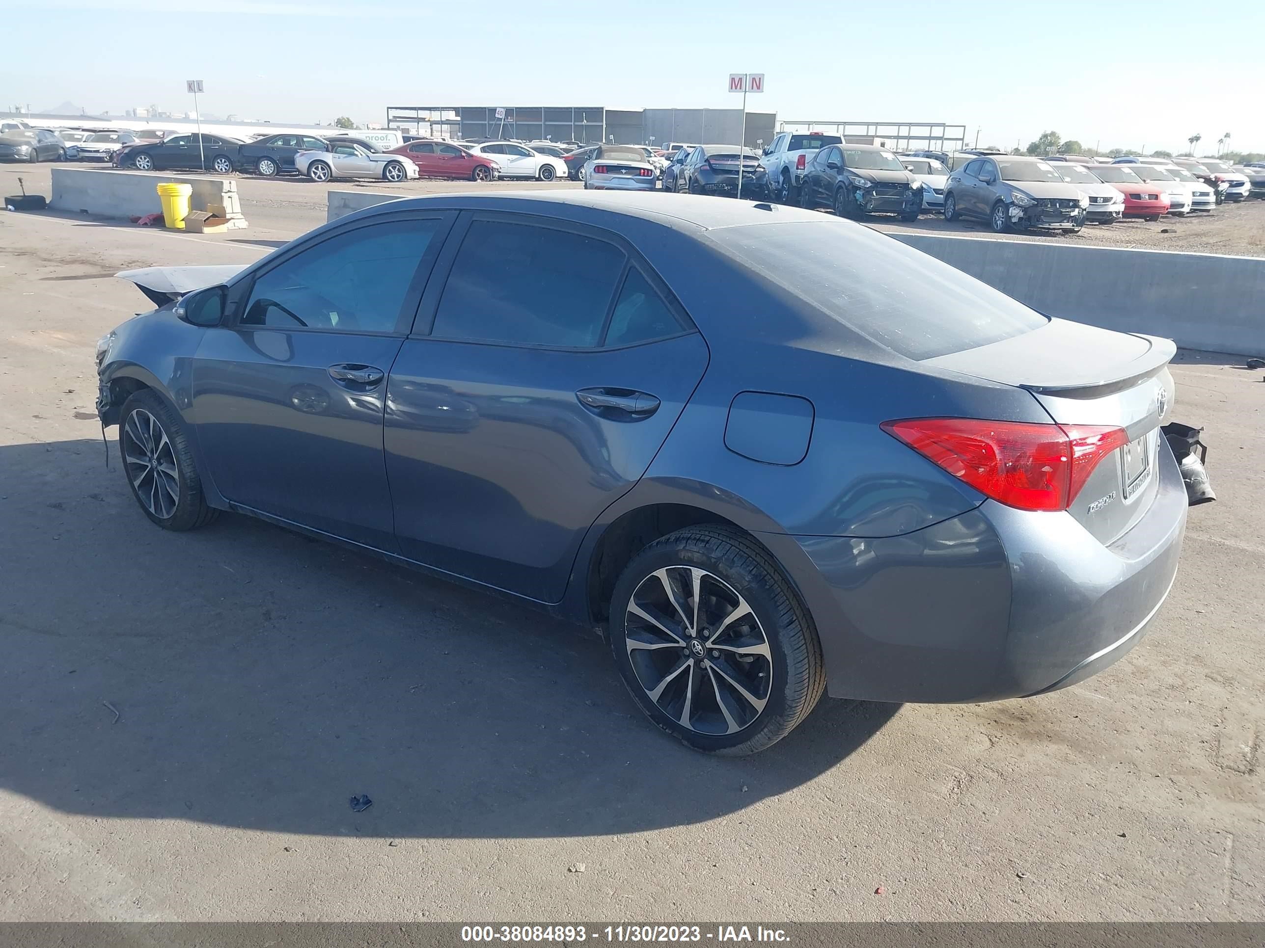 Photo 2 VIN: 5YFBURHE1KP856269 - TOYOTA COROLLA 