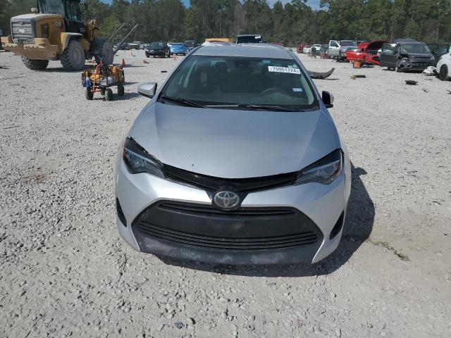 Photo 4 VIN: 5YFBURHE1KP861925 - TOYOTA COROLLA L 