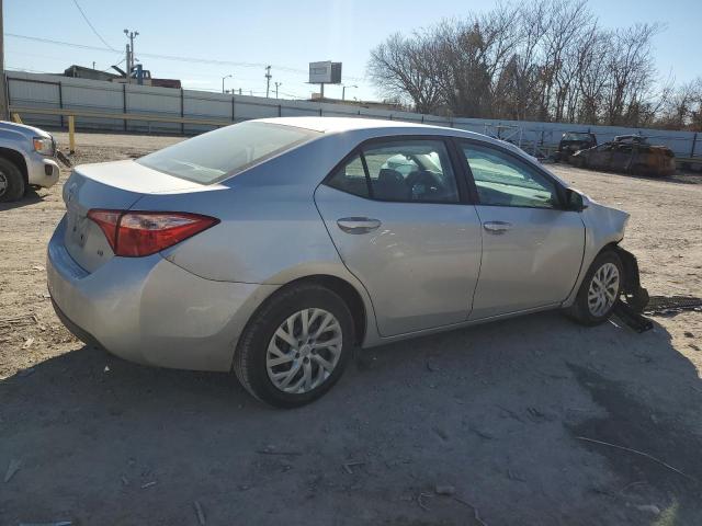 Photo 2 VIN: 5YFBURHE1KP872116 - TOYOTA COROLLA 