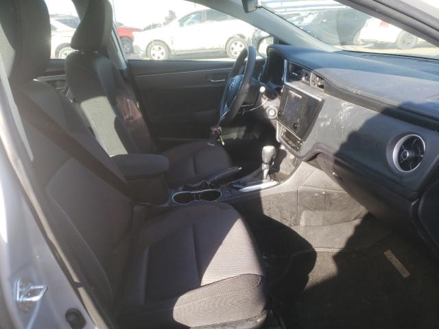 Photo 4 VIN: 5YFBURHE1KP898800 - TOYOTA COROLLA L 