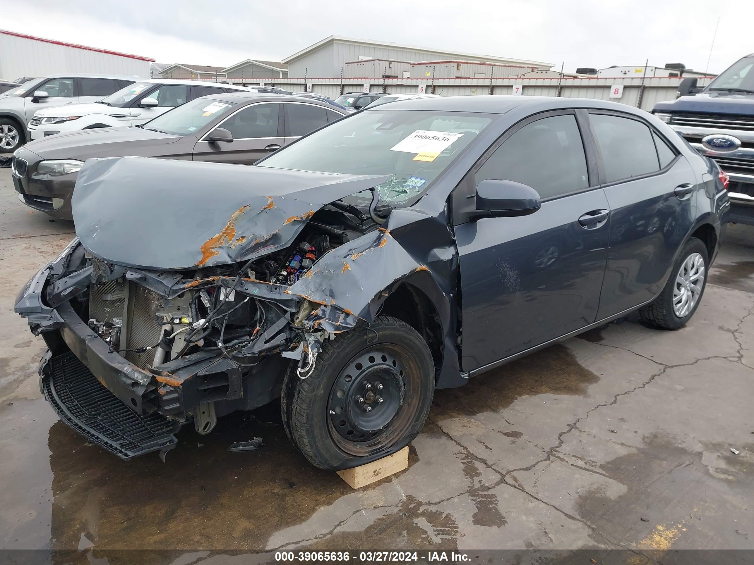 Photo 1 VIN: 5YFBURHE1KP949356 - TOYOTA COROLLA 