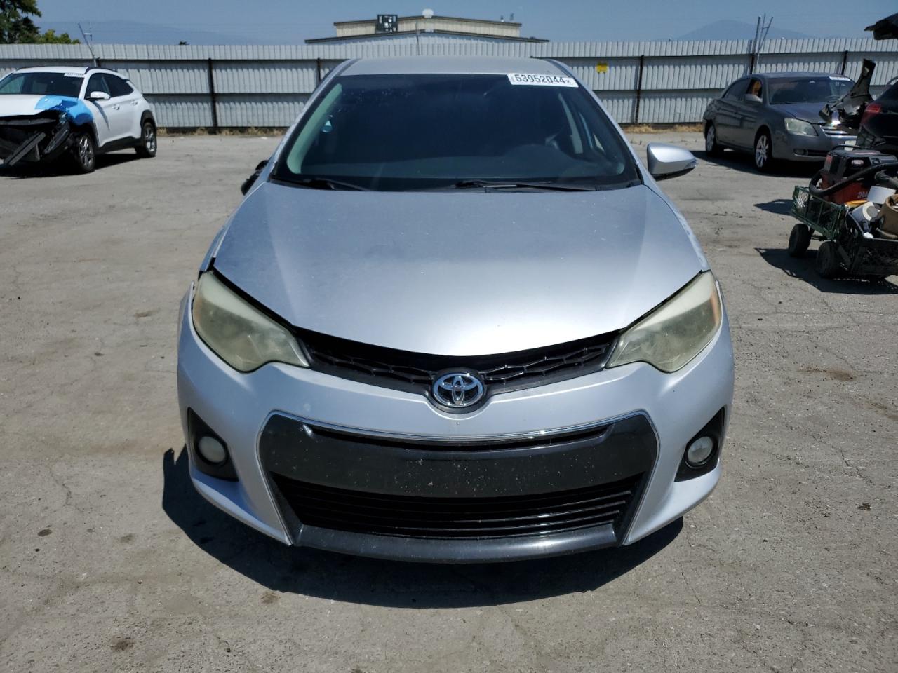 Photo 4 VIN: 5YFBURHE2EP052115 - TOYOTA COROLLA 