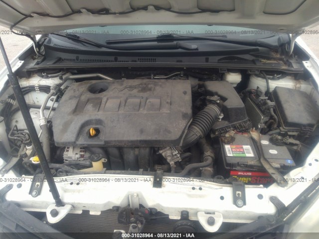 Photo 9 VIN: 5YFBURHE2EP062644 - TOYOTA COROLLA 