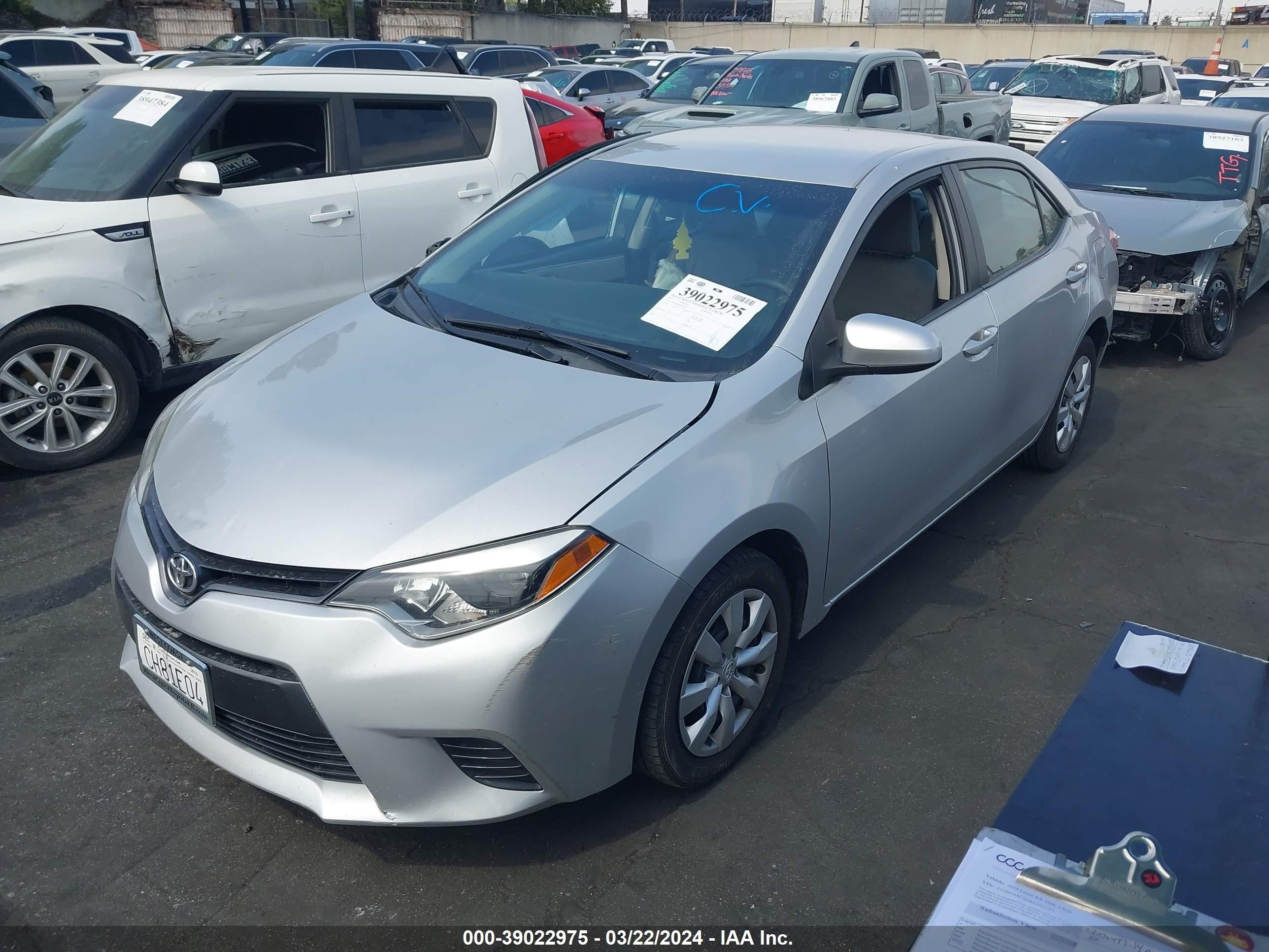 Photo 1 VIN: 5YFBURHE2FP267849 - TOYOTA COROLLA 