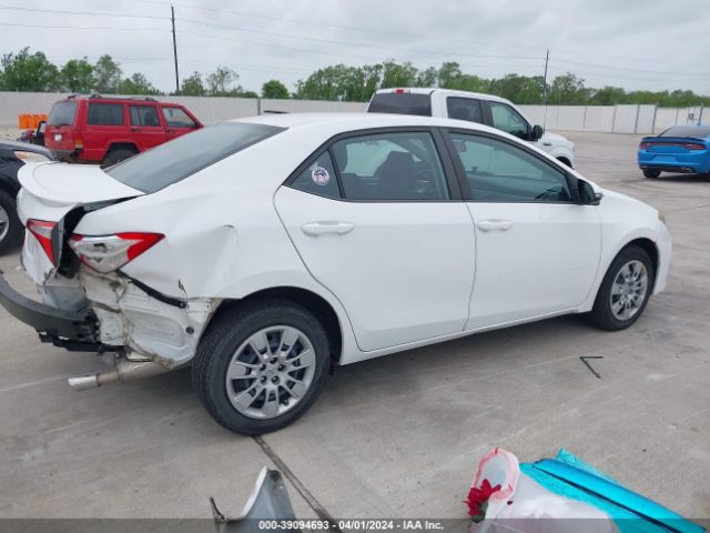 Photo 3 VIN: 5YFBURHE2FP286711 - TOYOTA COROLLA 