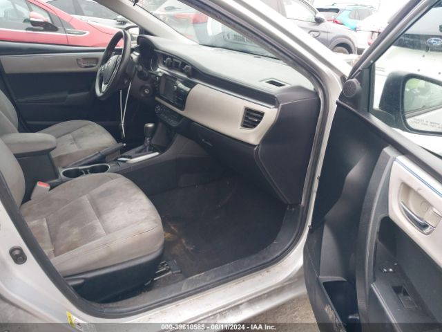 Photo 4 VIN: 5YFBURHE2FP325538 - TOYOTA COROLLA 