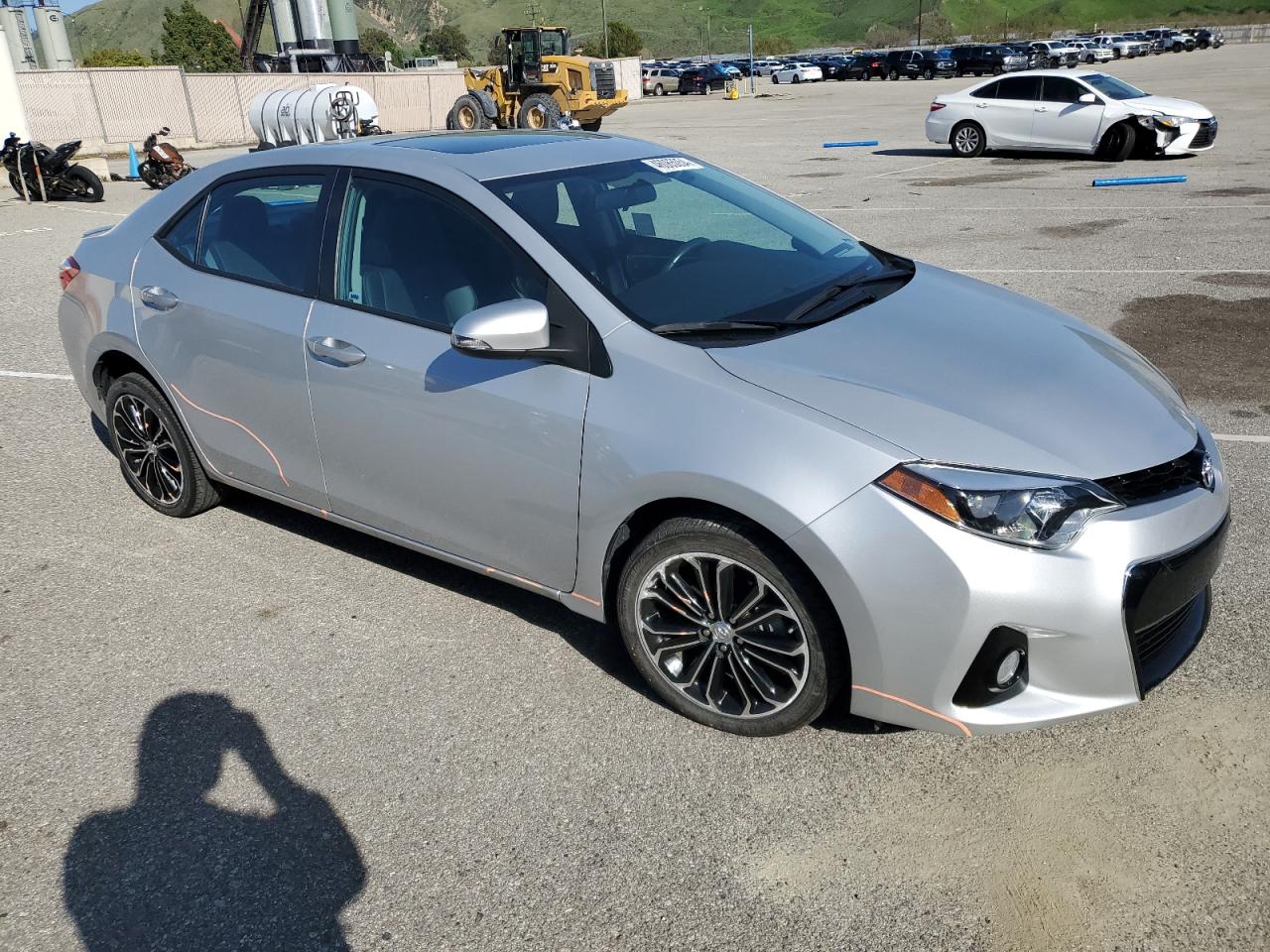 Photo 3 VIN: 5YFBURHE2FP350584 - TOYOTA COROLLA 