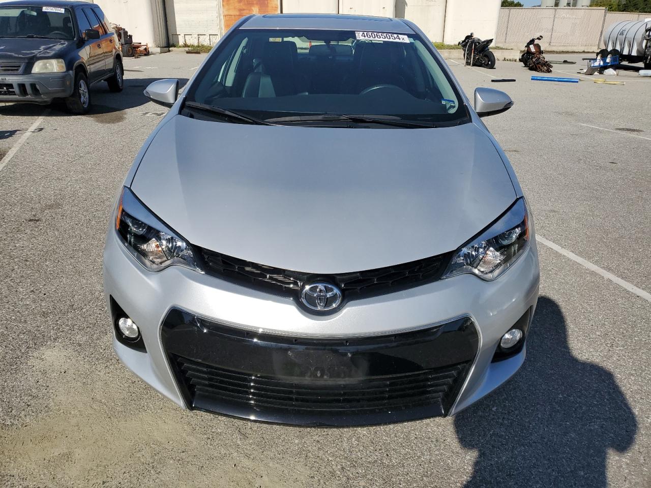 Photo 4 VIN: 5YFBURHE2FP350584 - TOYOTA COROLLA 