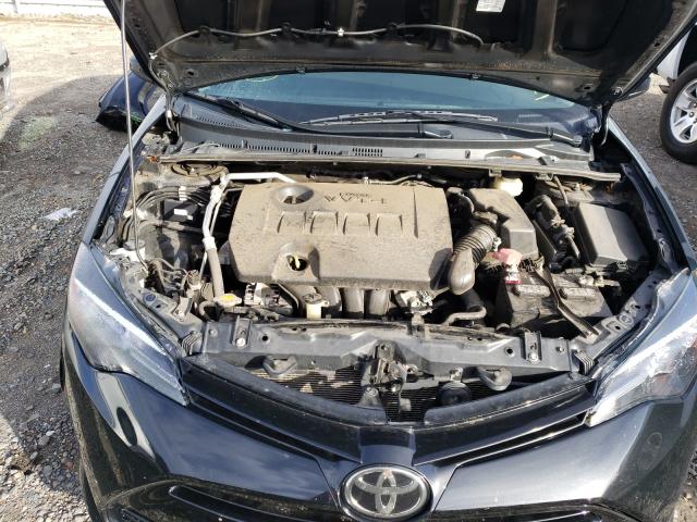 Photo 6 VIN: 5YFBURHE2HP647213 - TOYOTA COROLLA L 