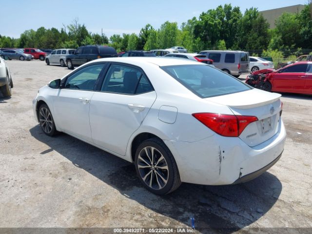 Photo 2 VIN: 5YFBURHE2HP654520 - TOYOTA COROLLA 