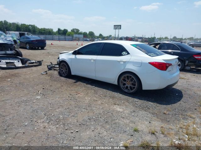 Photo 2 VIN: 5YFBURHE2HP669907 - TOYOTA COROLLA 