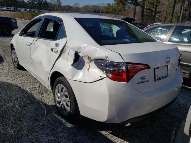 Photo 2 VIN: 5YFBURHE2HP687727 - TOYOTA COROLLA L 