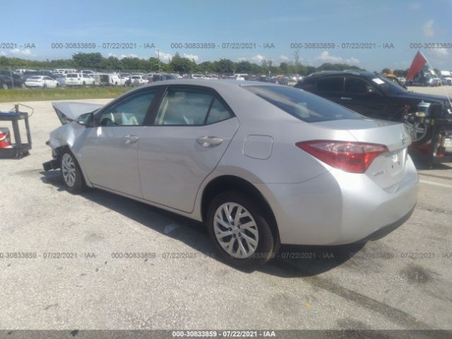 Photo 2 VIN: 5YFBURHE2JP778356 - TOYOTA COROLLA 