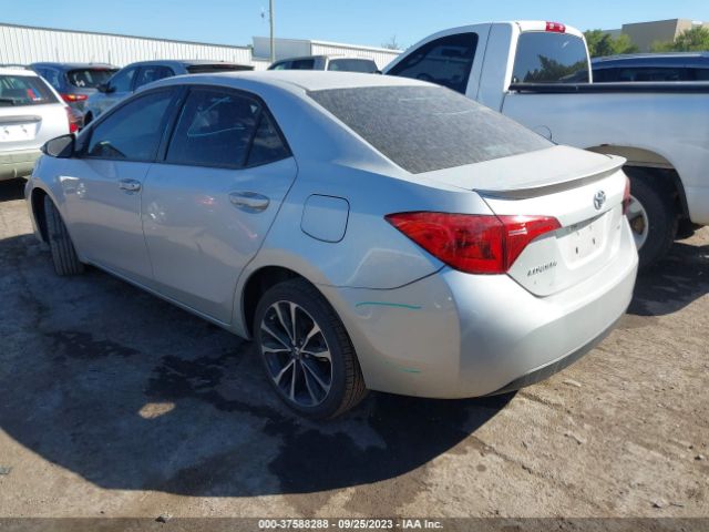 Photo 2 VIN: 5YFBURHE2JP793956 - TOYOTA COROLLA 