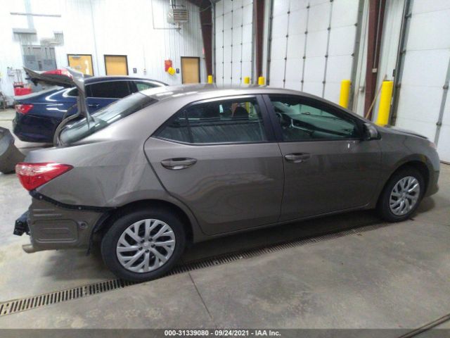 Photo 3 VIN: 5YFBURHE2JP798820 - TOYOTA COROLLA 