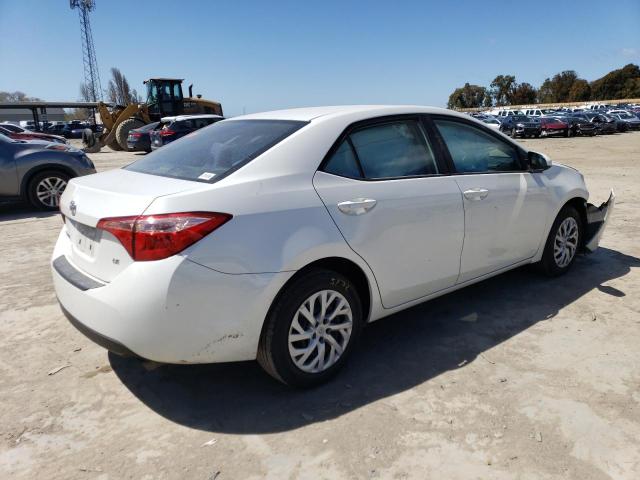 Photo 2 VIN: 5YFBURHE2JP813204 - TOYOTA COROLLA L 