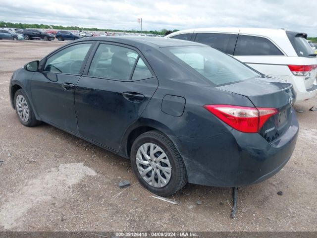 Photo 2 VIN: 5YFBURHE2JP816488 - TOYOTA COROLLA 