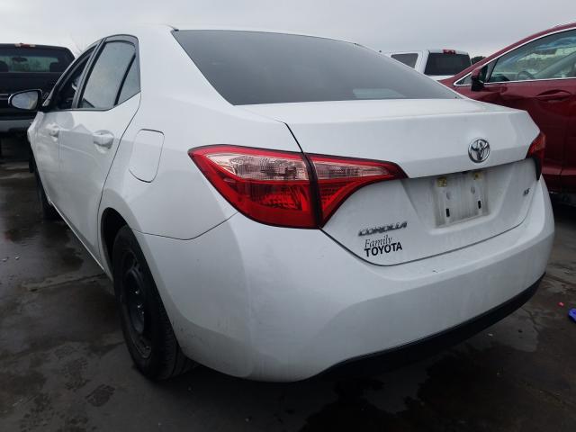 Photo 2 VIN: 5YFBURHE2JP833890 - TOYOTA COROLLA L 