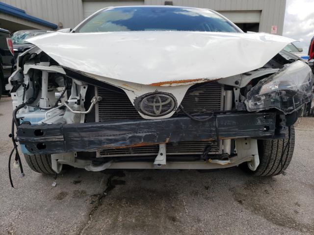 Photo 8 VIN: 5YFBURHE2KP867782 - TOYOTA COROLLA L 