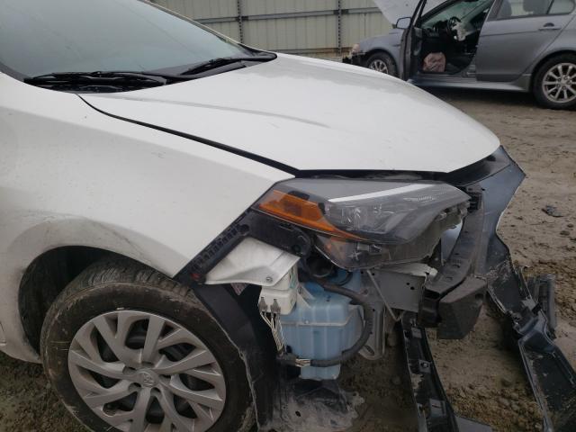 Photo 8 VIN: 5YFBURHE2KP874327 - TOYOTA COROLLA L 