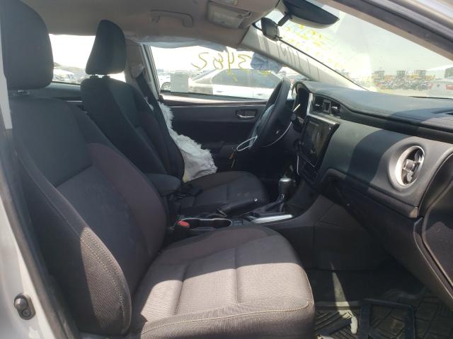 Photo 4 VIN: 5YFBURHE2KP875364 - TOYOTA COROLLA L 