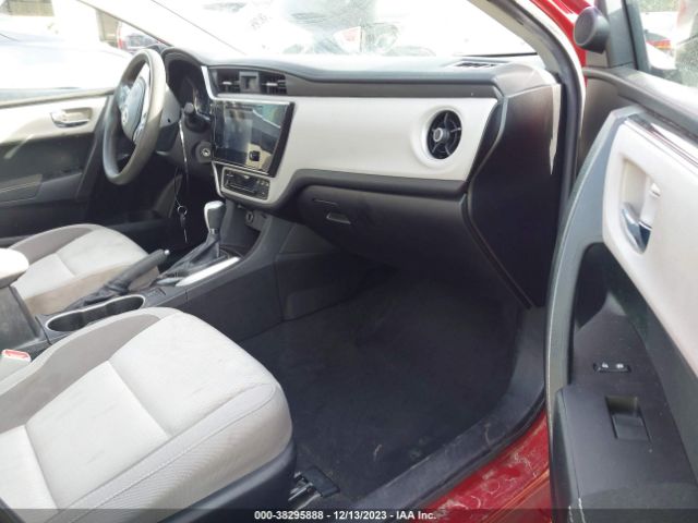 Photo 4 VIN: 5YFBURHE2KP875557 - TOYOTA COROLLA 