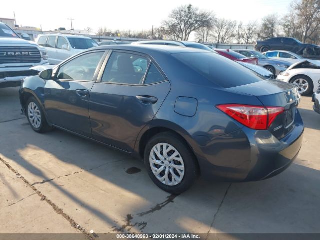 Photo 2 VIN: 5YFBURHE2KP882590 - TOYOTA COROLLA 