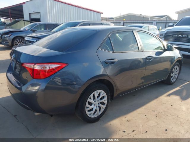 Photo 3 VIN: 5YFBURHE2KP882590 - TOYOTA COROLLA 