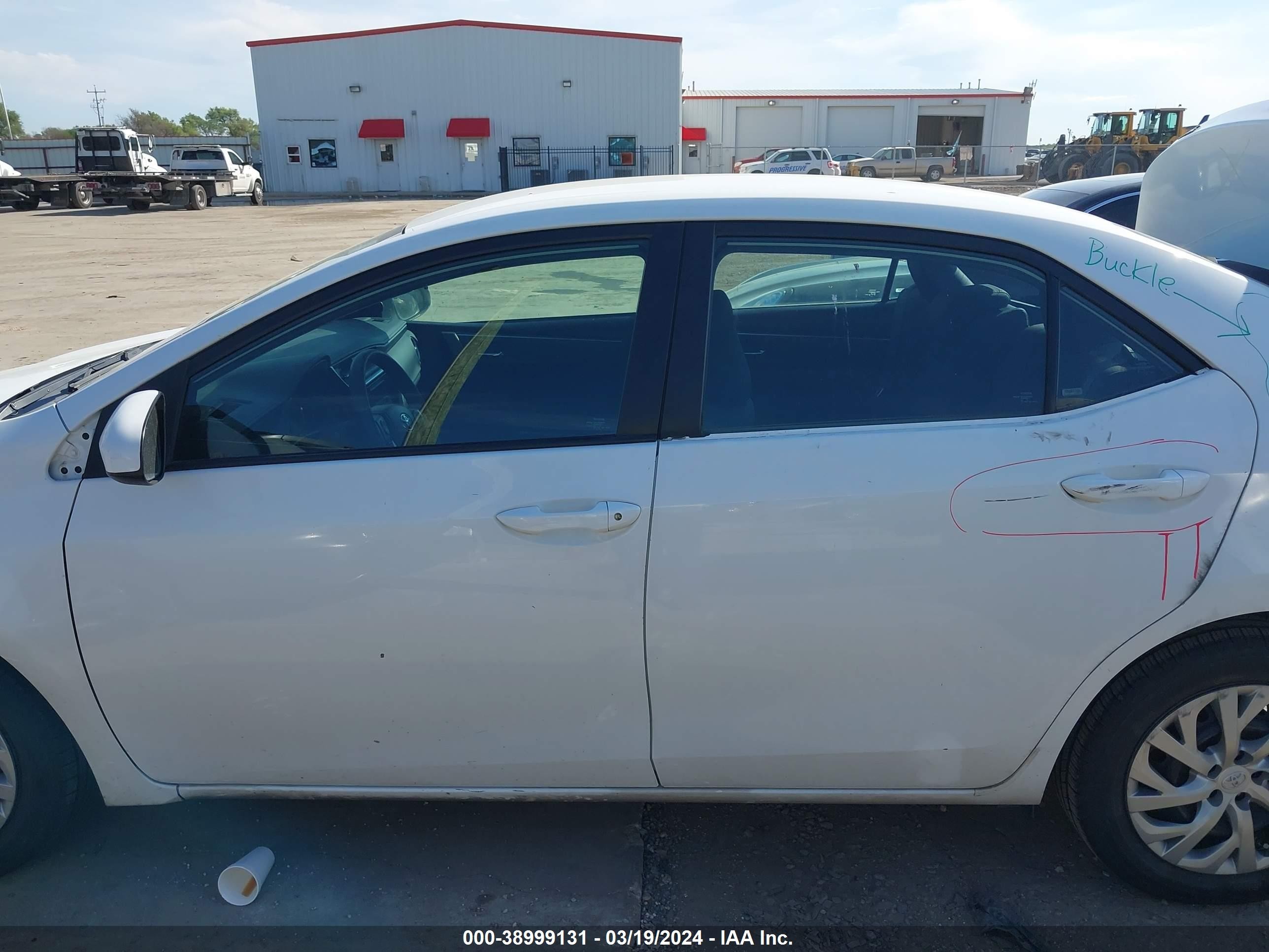 Photo 14 VIN: 5YFBURHE2KP899244 - TOYOTA COROLLA 