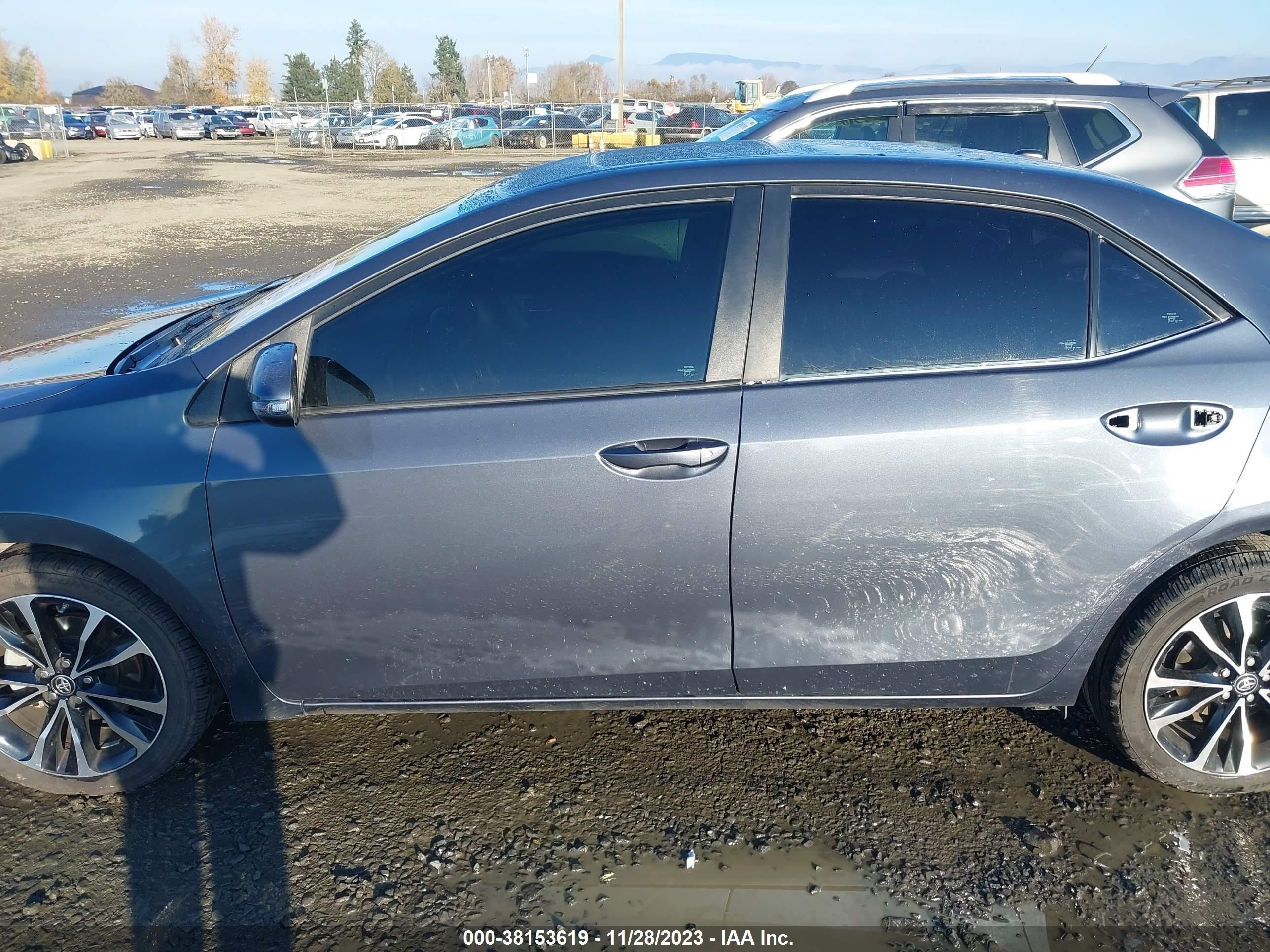 Photo 14 VIN: 5YFBURHE2KP917760 - TOYOTA COROLLA 