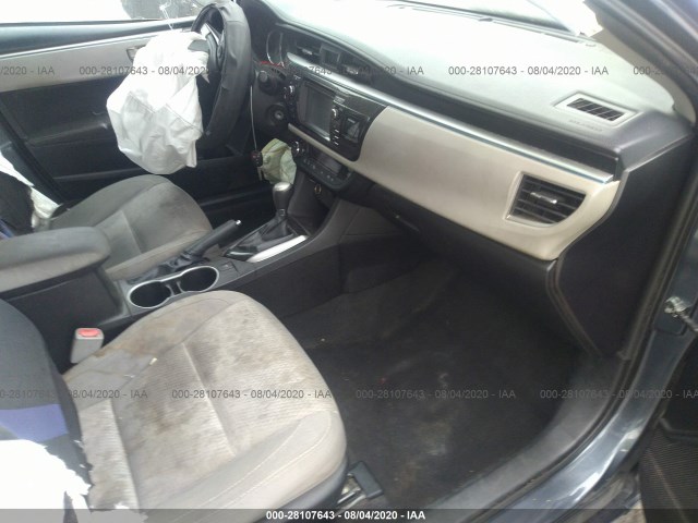 Photo 4 VIN: 5YFBURHE3FP213847 - TOYOTA COROLLA 