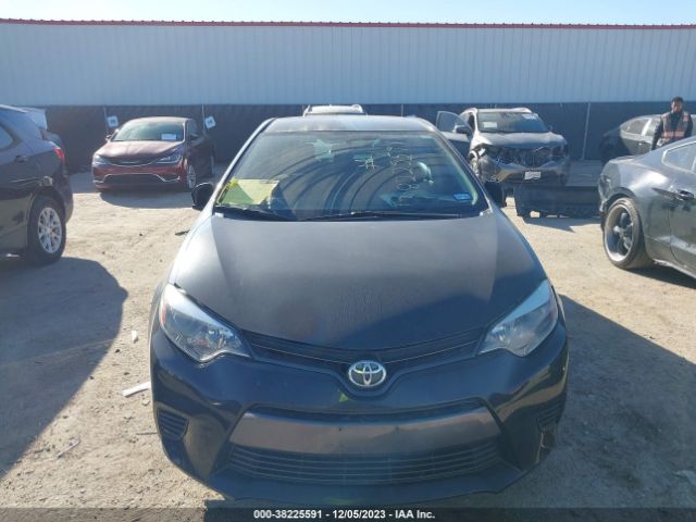 Photo 5 VIN: 5YFBURHE3FP215100 - TOYOTA COROLLA 