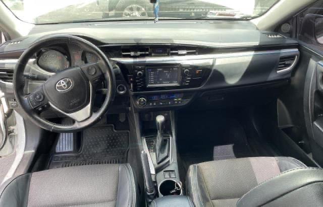 Photo 8 VIN: 5YFBURHE3FP325502 - TOYOTA COROLLA 