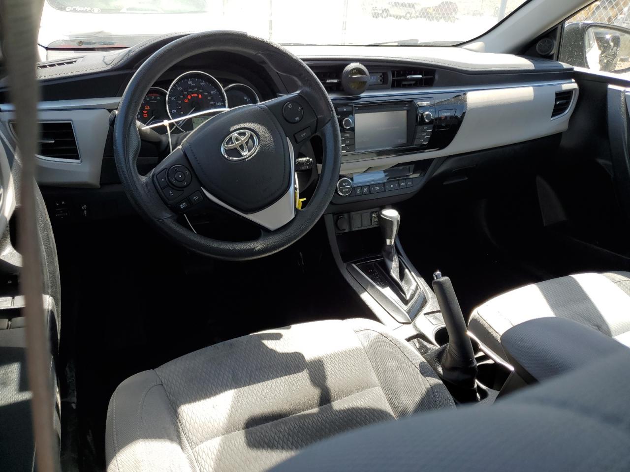 Photo 7 VIN: 5YFBURHE3GP445589 - TOYOTA COROLLA 