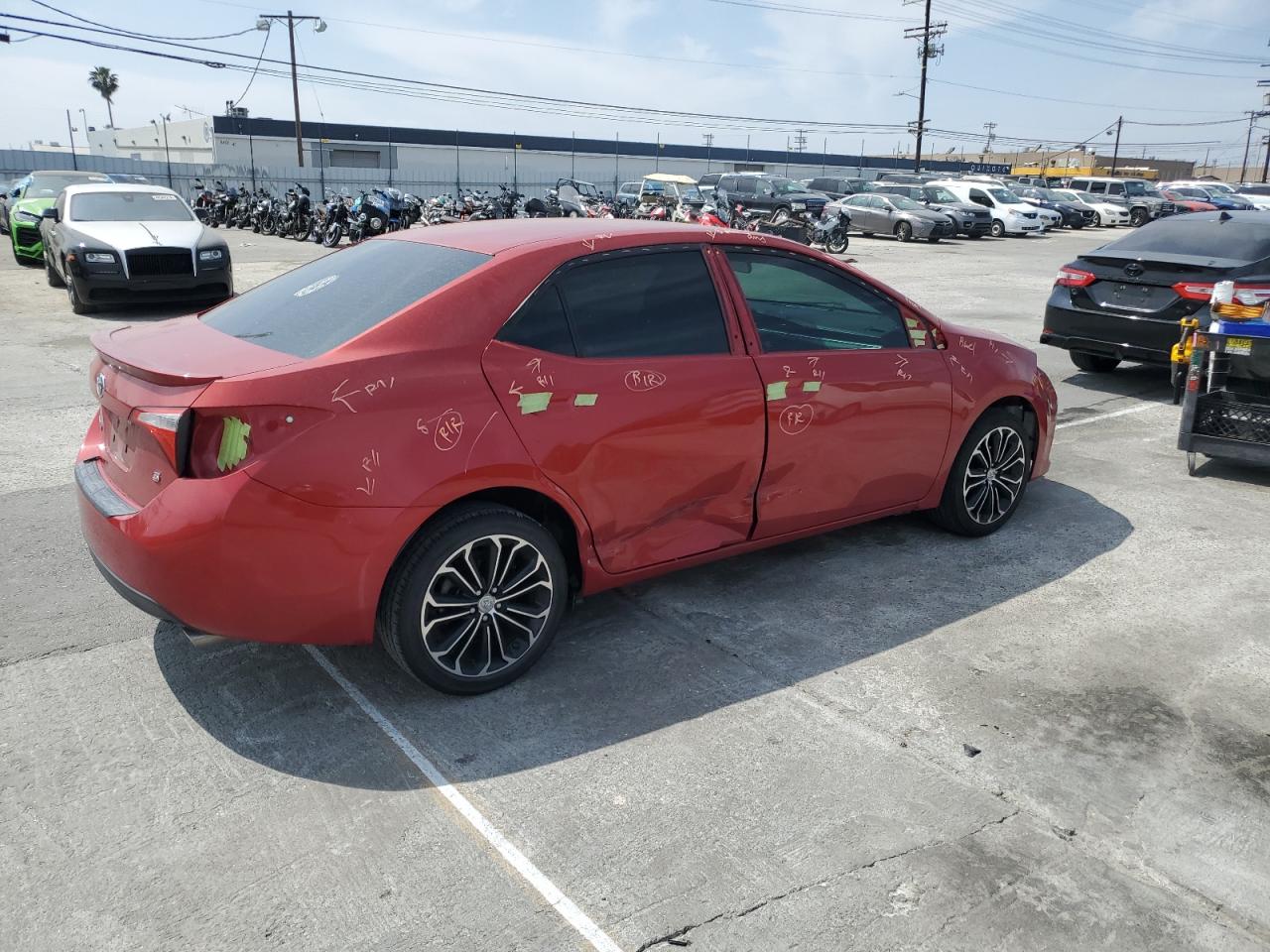 Photo 2 VIN: 5YFBURHE3GP512711 - TOYOTA COROLLA 