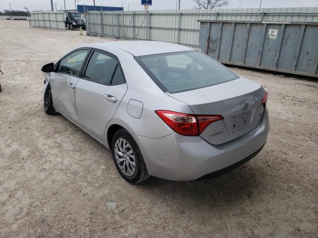 Photo 2 VIN: 5YFBURHE3HP638665 - TOYOTA COROLLA L 