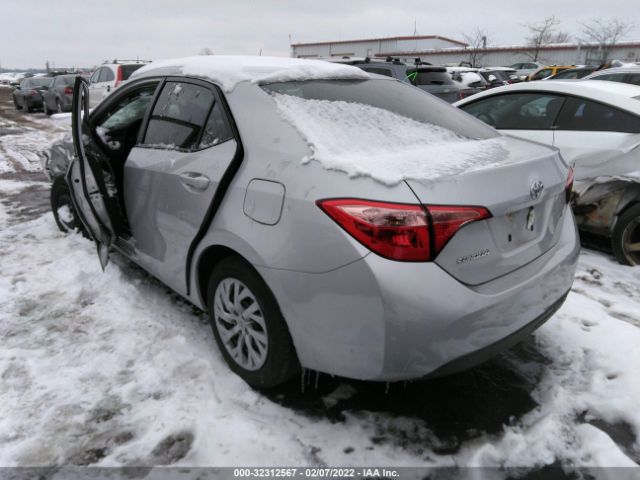 Photo 2 VIN: 5YFBURHE3HP663260 - TOYOTA COROLLA 