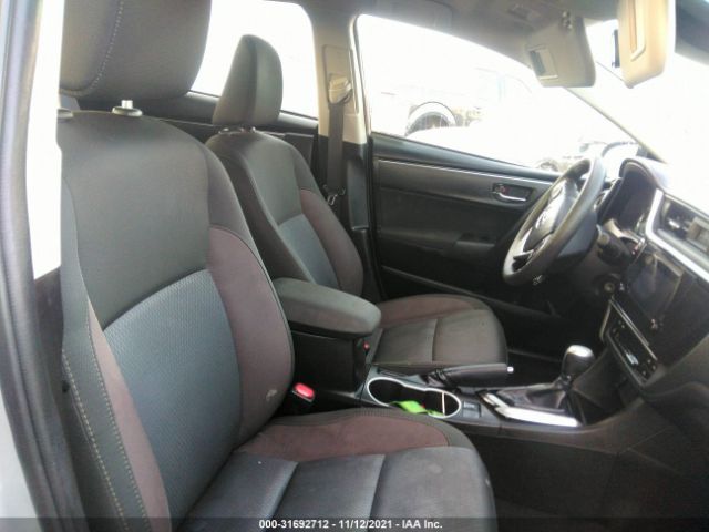 Photo 4 VIN: 5YFBURHE3JP745169 - TOYOTA COROLLA 