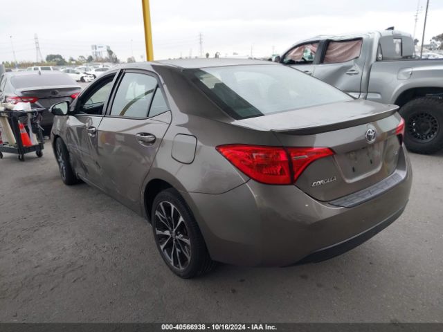 Photo 2 VIN: 5YFBURHE3JP766040 - TOYOTA COROLLA 