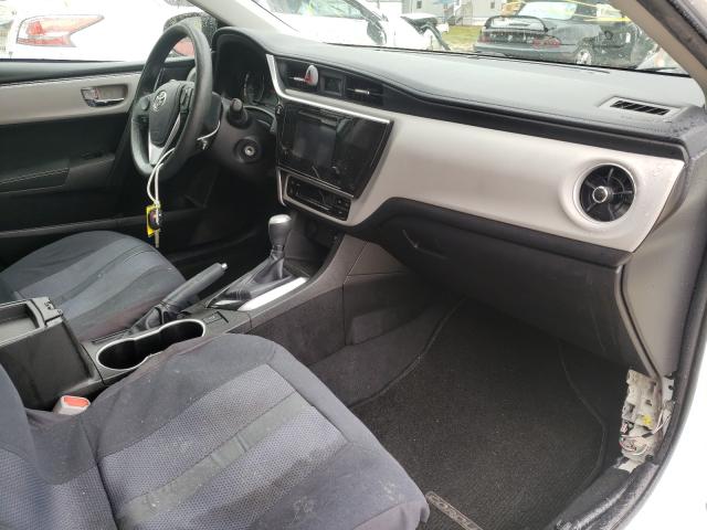 Photo 4 VIN: 5YFBURHE3JP771013 - TOYOTA COROLLA L 