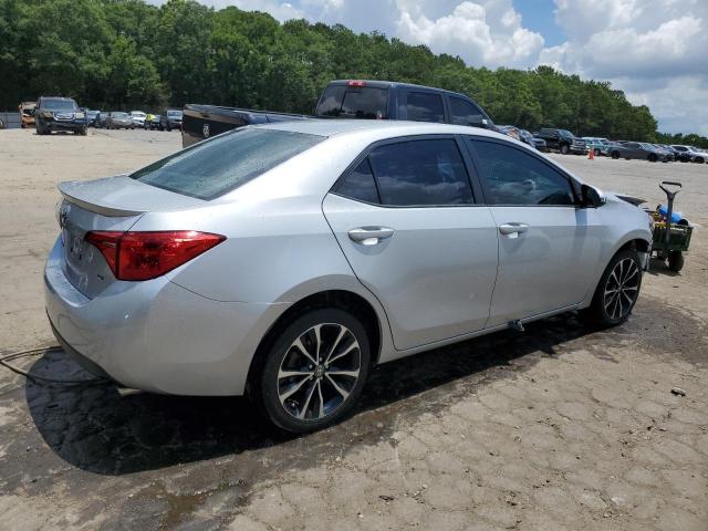 Photo 2 VIN: 5YFBURHE3JP794176 - TOYOTA COROLLA L 