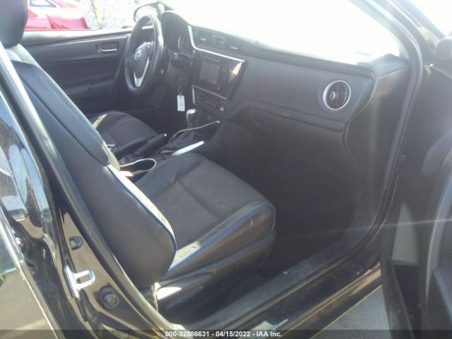 Photo 4 VIN: 5YFBURHE3JP799362 - TOYOTA COROLLA 